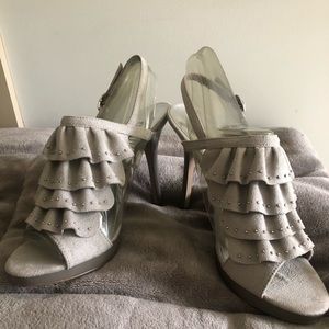 Suede Grey Limelight Heels— excellent condition